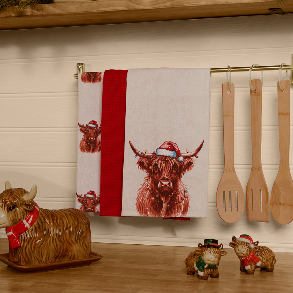 Pack of 3 Christmas Highland Cow Tea Towels Image 2