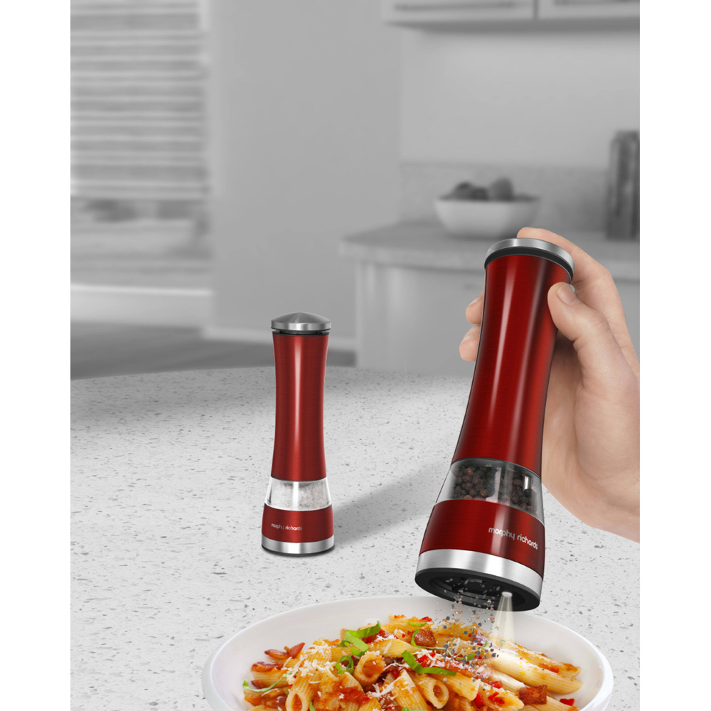 Morphy Richards Red Electronic Salt and Pepper Mill Image 6
