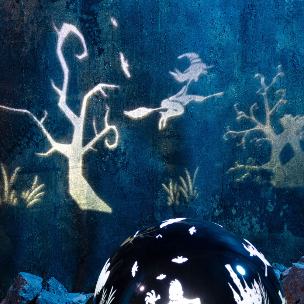 LED Indoor Halloween Projector Black Image 3