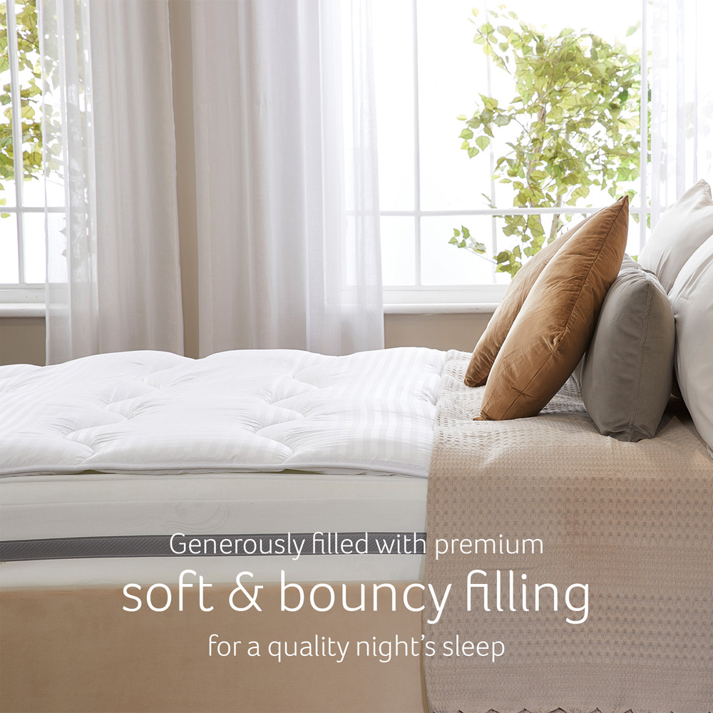 Snuggledown Single Luxurious Hotel Mattress Topper Image 4