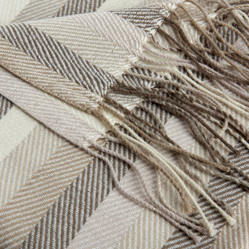 Wilko Natural Woven Stripe Throw 130 x 170cm Image 2