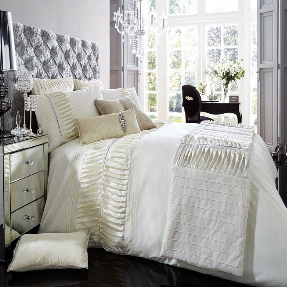 Smart Living Single Alina Cream Duvet Cover Set Image 1
