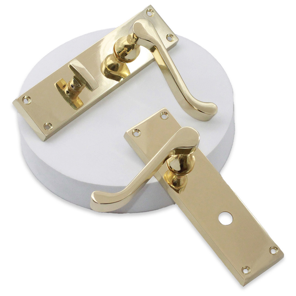 Spira Brass Victorian Polished Brass Scroll Bathroom Lever Door Handle 2 Pack Image 4