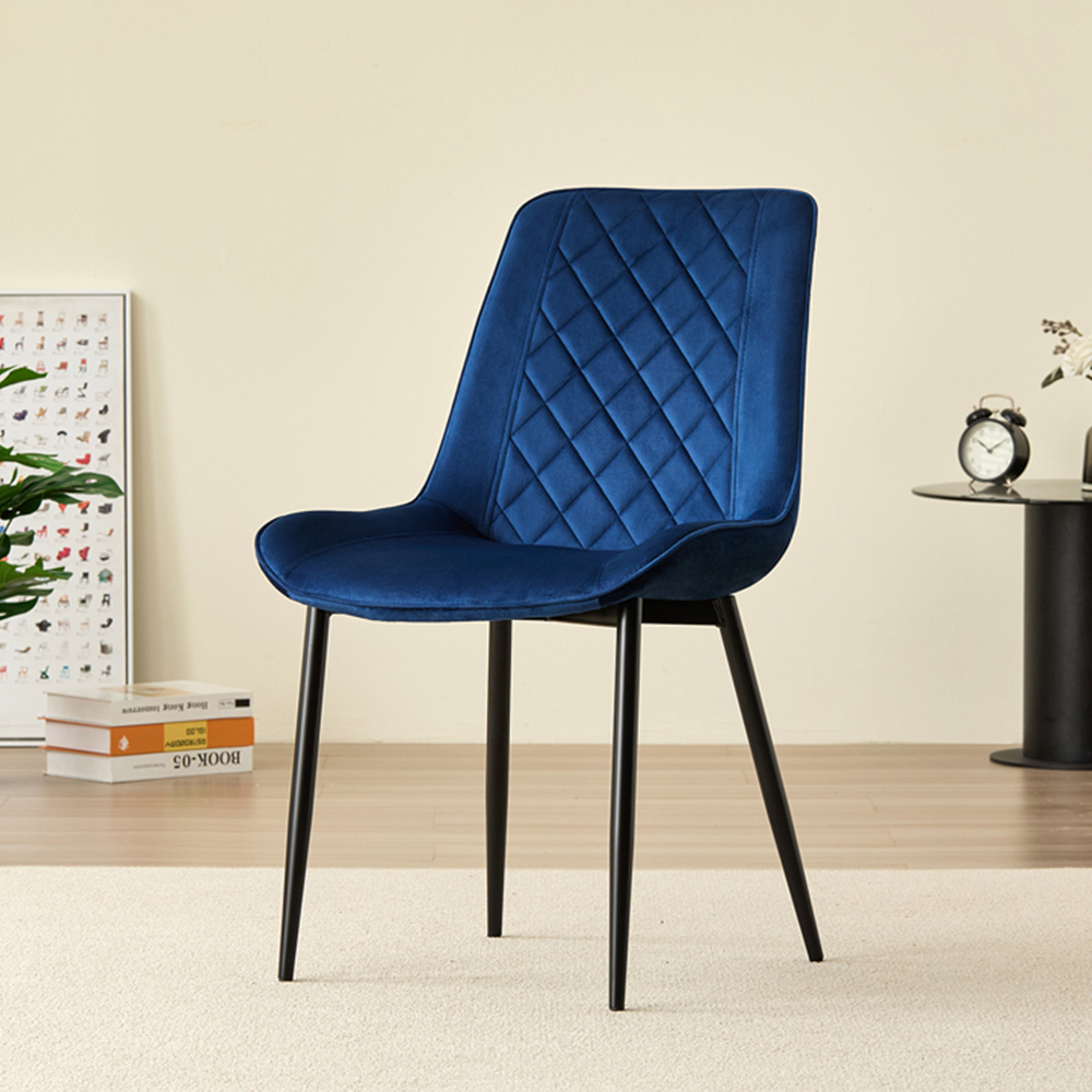 Indoor Living New York Amelia 4 Seater Round Dining Set Blue Image 5