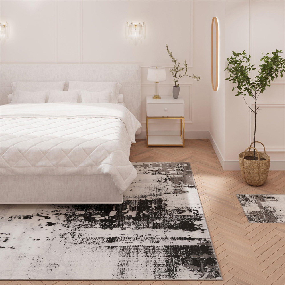Kukoon Hatton Grace Silver Distressed Rug 120 x 170cm Image 7