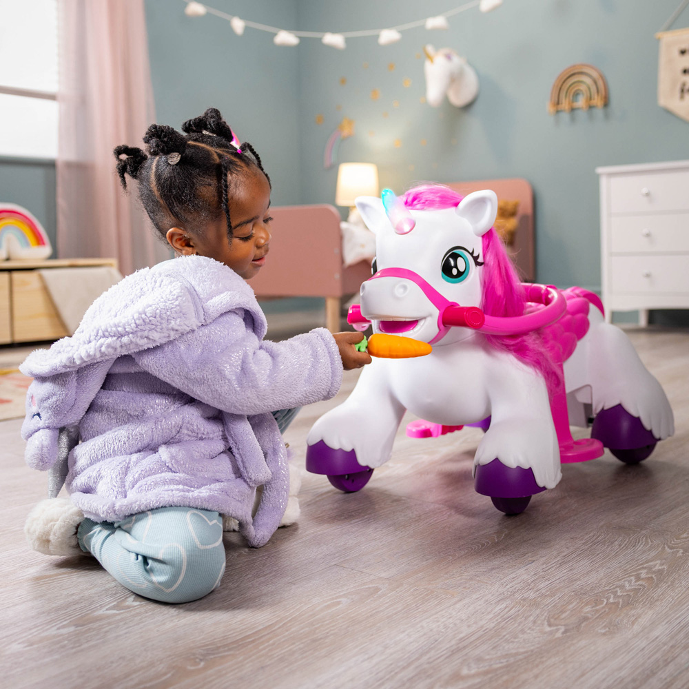 Xootz White Kids Magical Unicorn Ride-On Toy Image 7