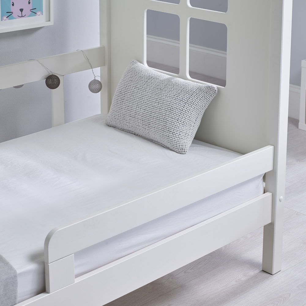 Mento Single White Wooden Treehouse Bed and Noah Memory Foam Spring Mattress Image 5