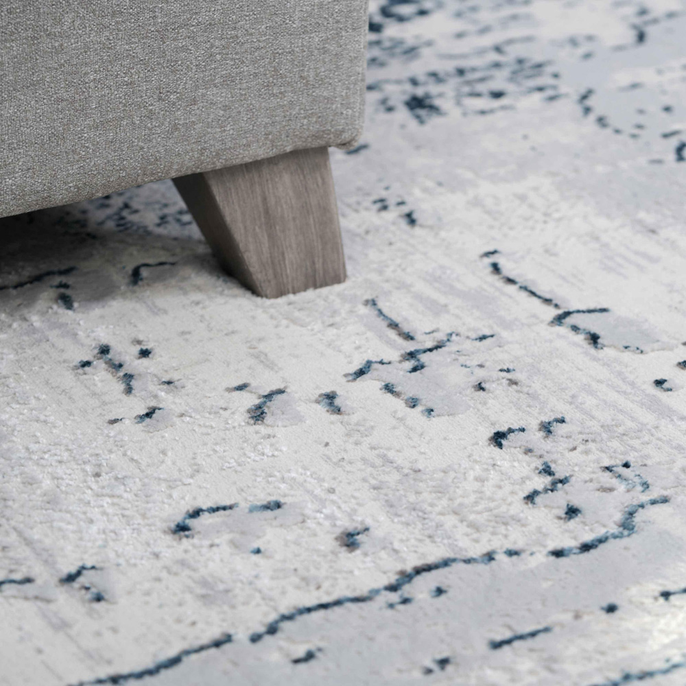 Kukoon Hatton Grace Blue Distressed Rug 120 x 170cm Image 3