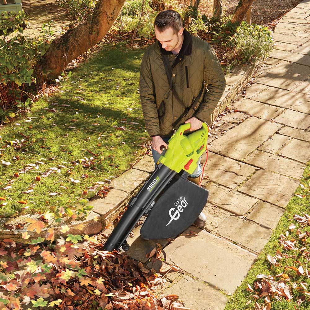 Garden Gear 3 in 1 Leaf Blower Vacuum and Shredder 3500W Image 4