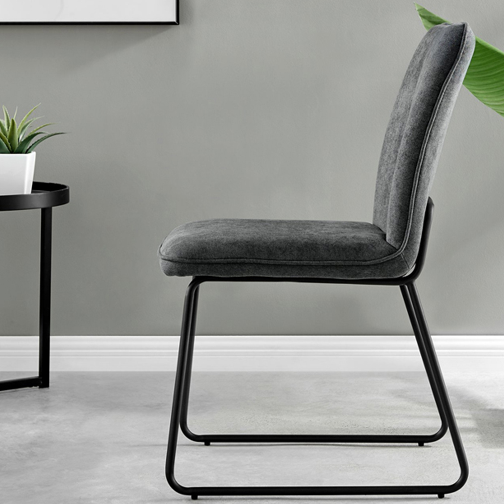 Furniturebox Molini Harley 6 Seater Dining Set Black Gloss and Dark Grey Image 4