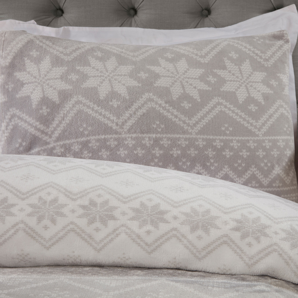 Smart Living Single Grey Fairisle Fleece Duvet Set Image 5