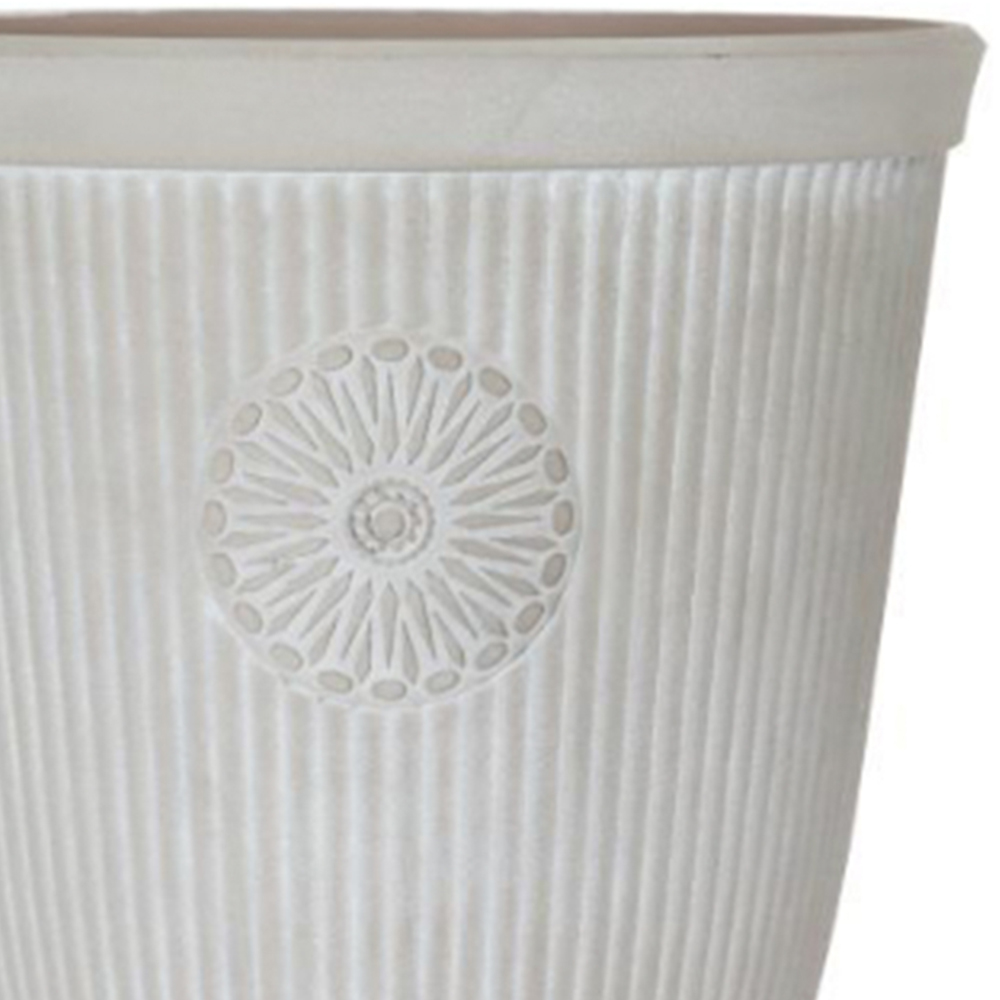 wilko Somerville Pebble White Plastic Planter 33cm Image 2