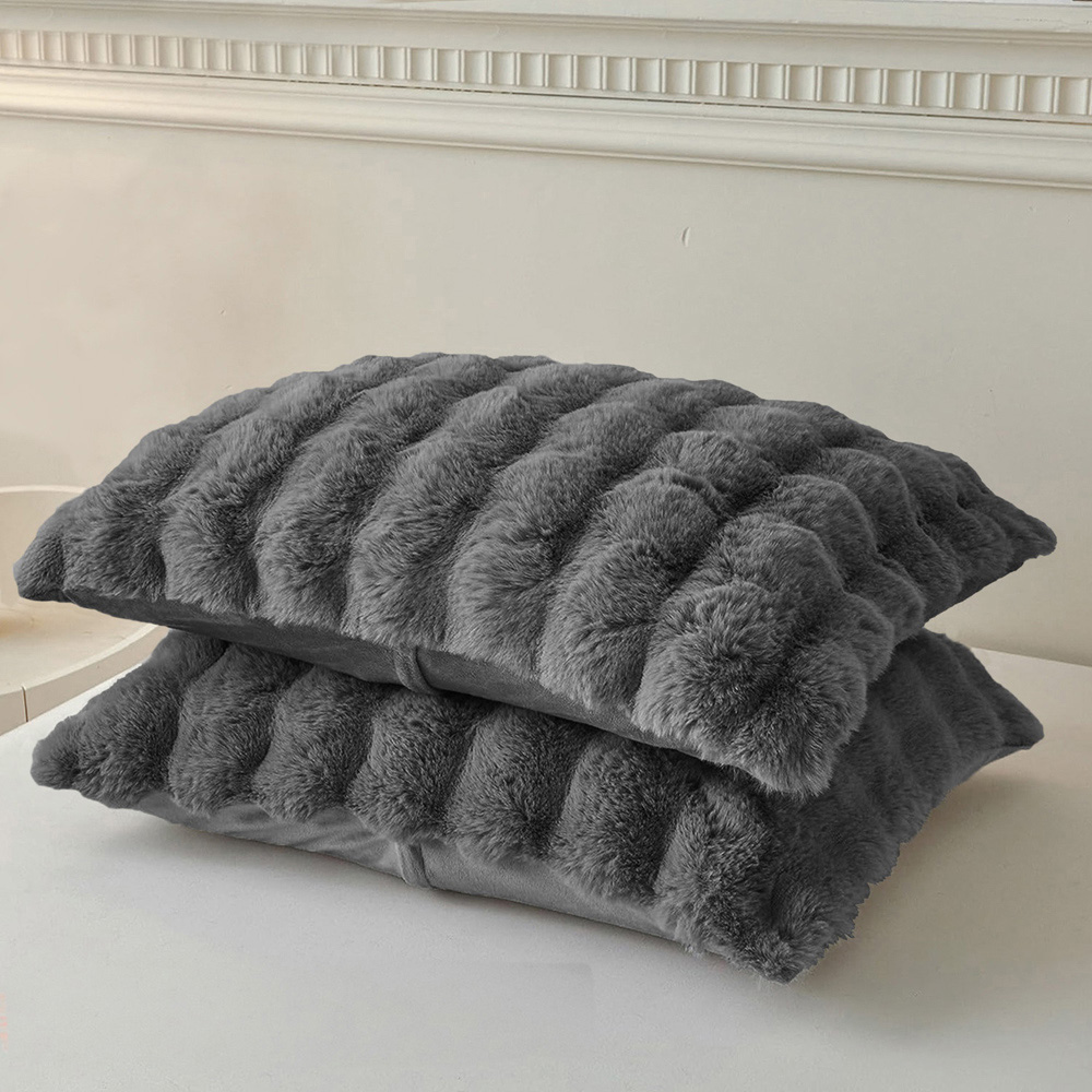 Sweet Dreams Alpine Faux Fur Charcoal Pillowcase 2 Pack Image 2