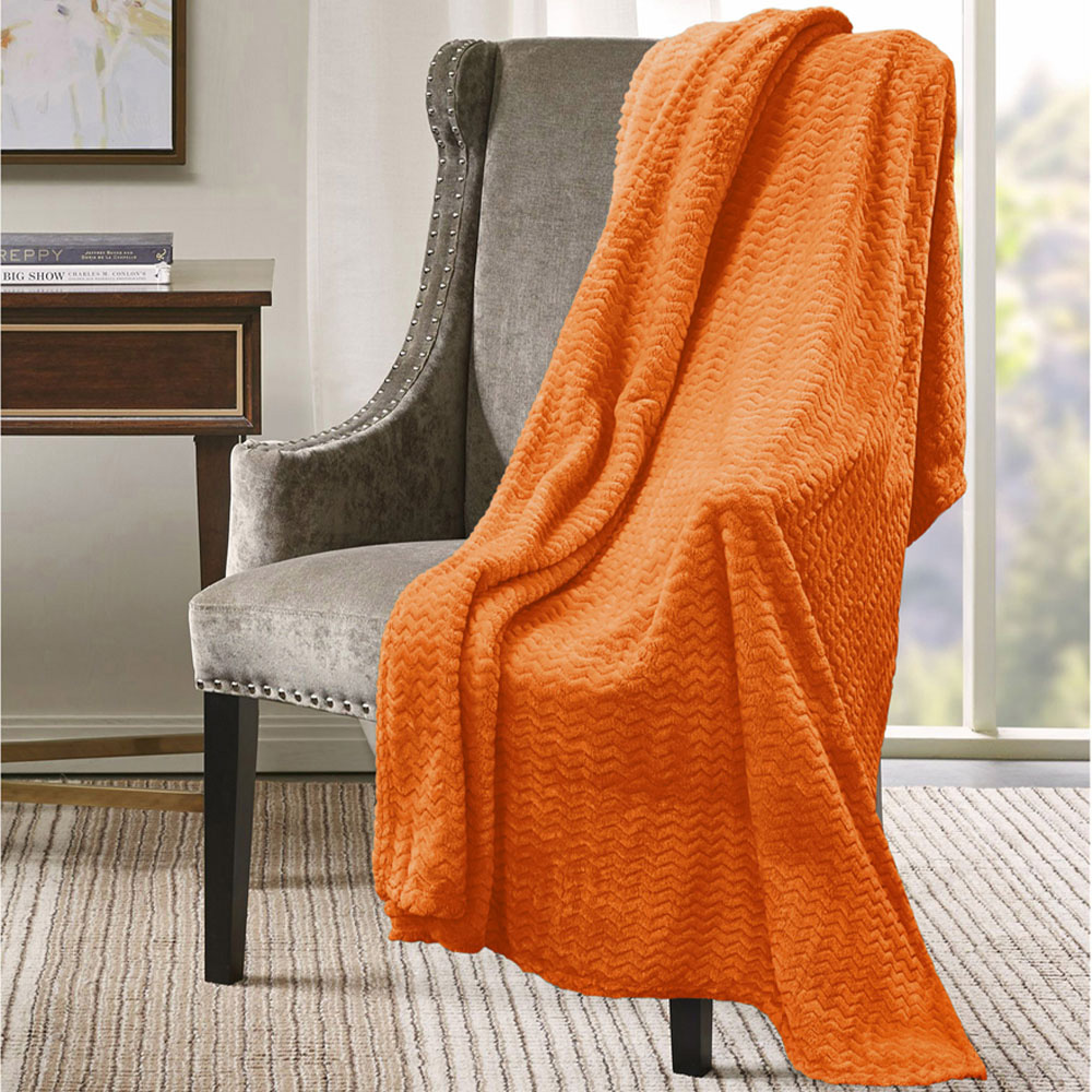 Velosso Orange Moda Plush Throw 127 x 152cm Image 2