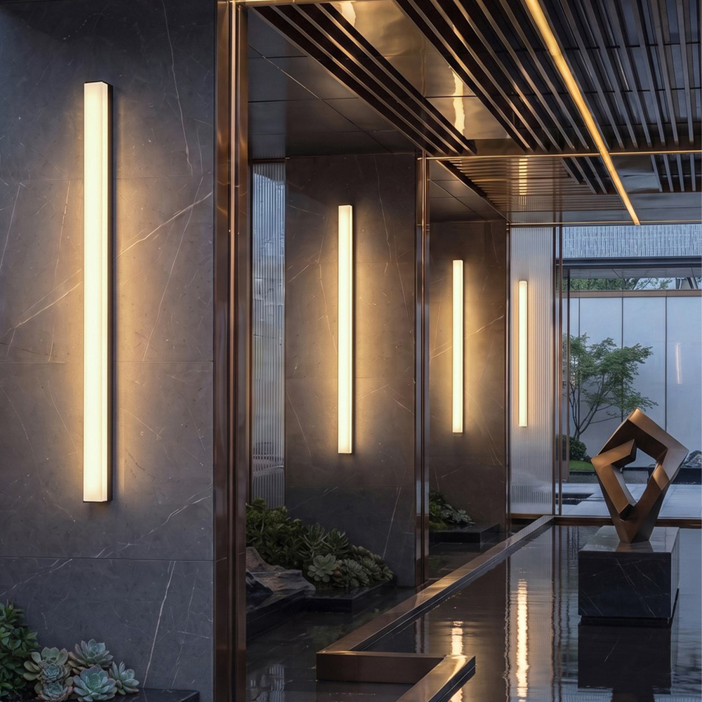 Living and Home 6000K Warm White LED Waterproof Wall Light 150cm Image 3