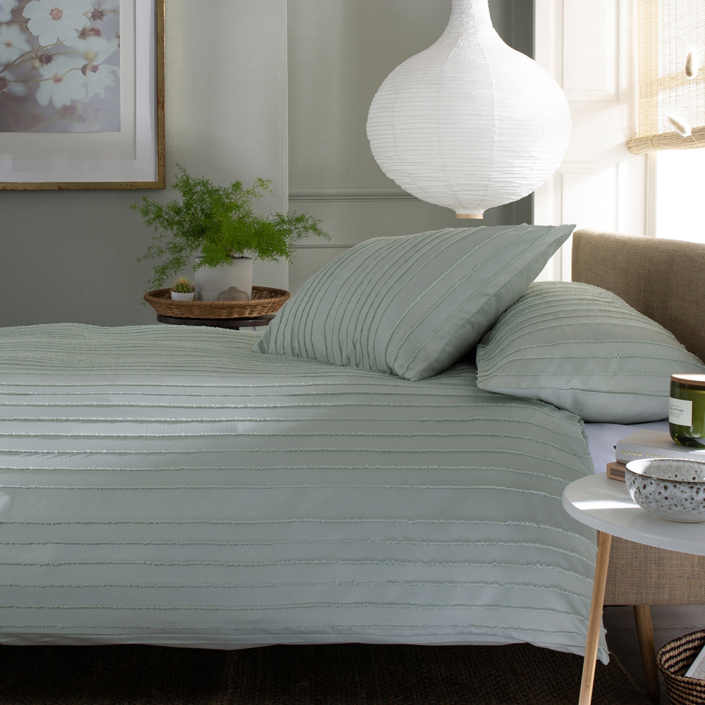 Deyongs Parallel Lines Double Green Duvet Set Image 2