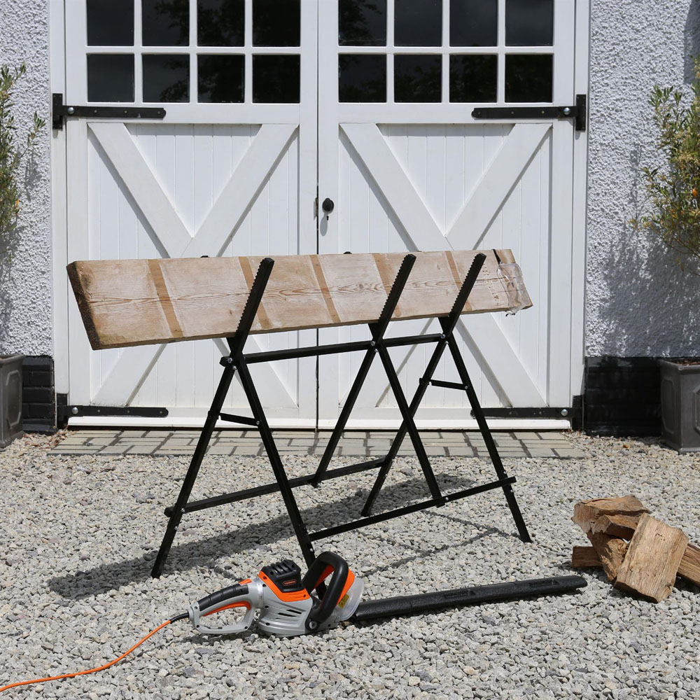 Harbour Housewares Black Folding Iron Log Saw Horse Image 3