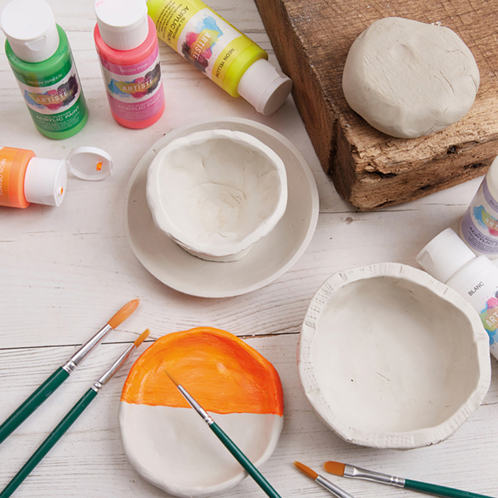 Bee & Bumble Neon Pottery Starter Craft Kit Image 2
