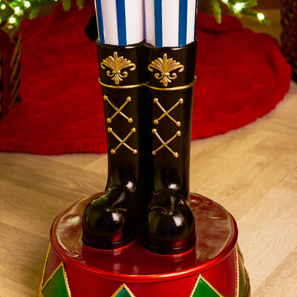 LED Traditional Bear Soldier Image 4