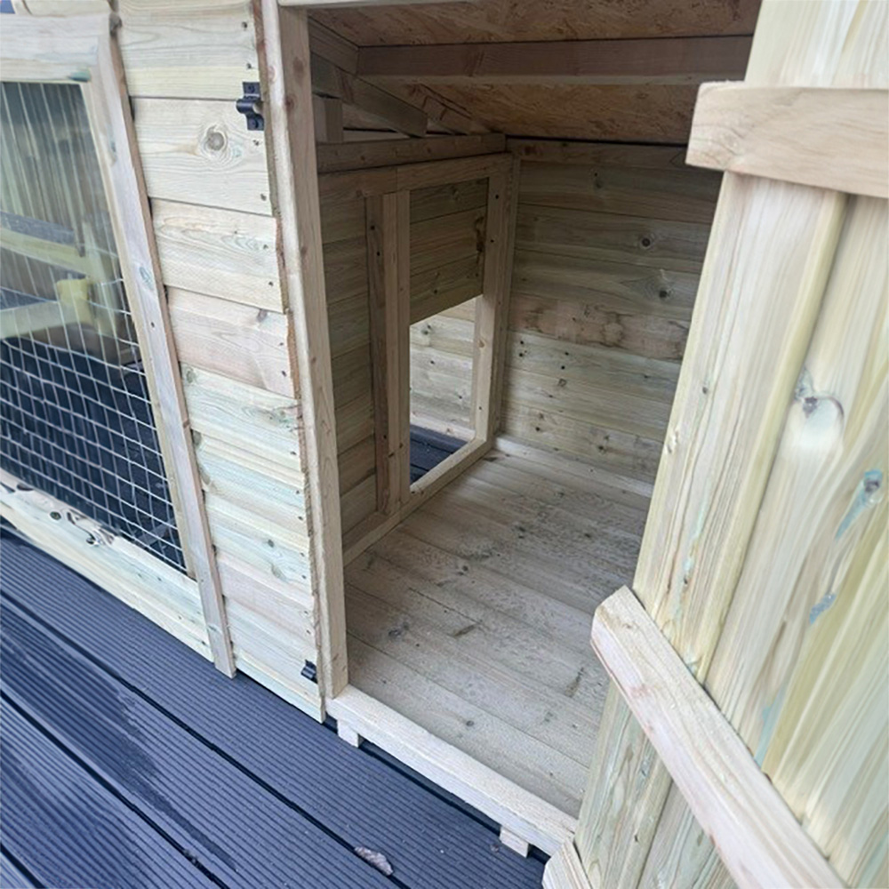 Benchmark Essential Wood Pent Roof Single Dog Kennel 12 x 4ft Image 4