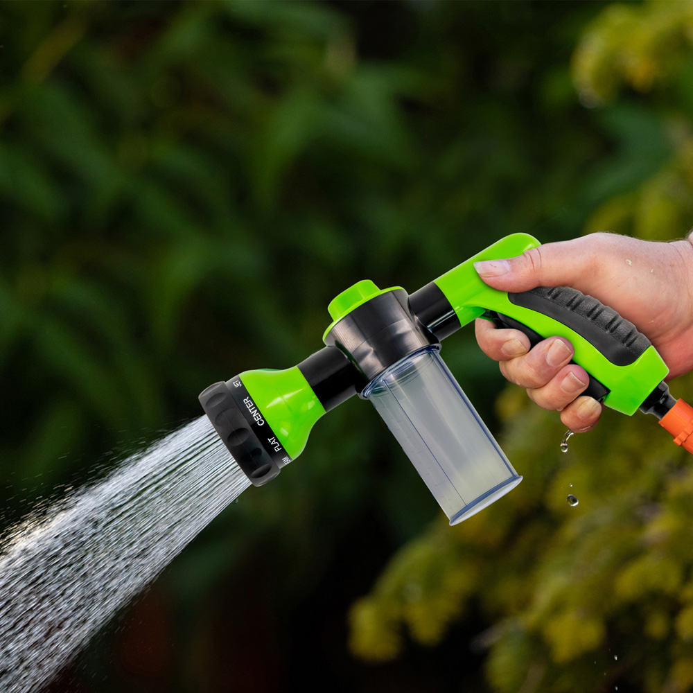 wilko Green 8 Mode Garden Hose Spray Gun with AntiSlip Handle Wilko