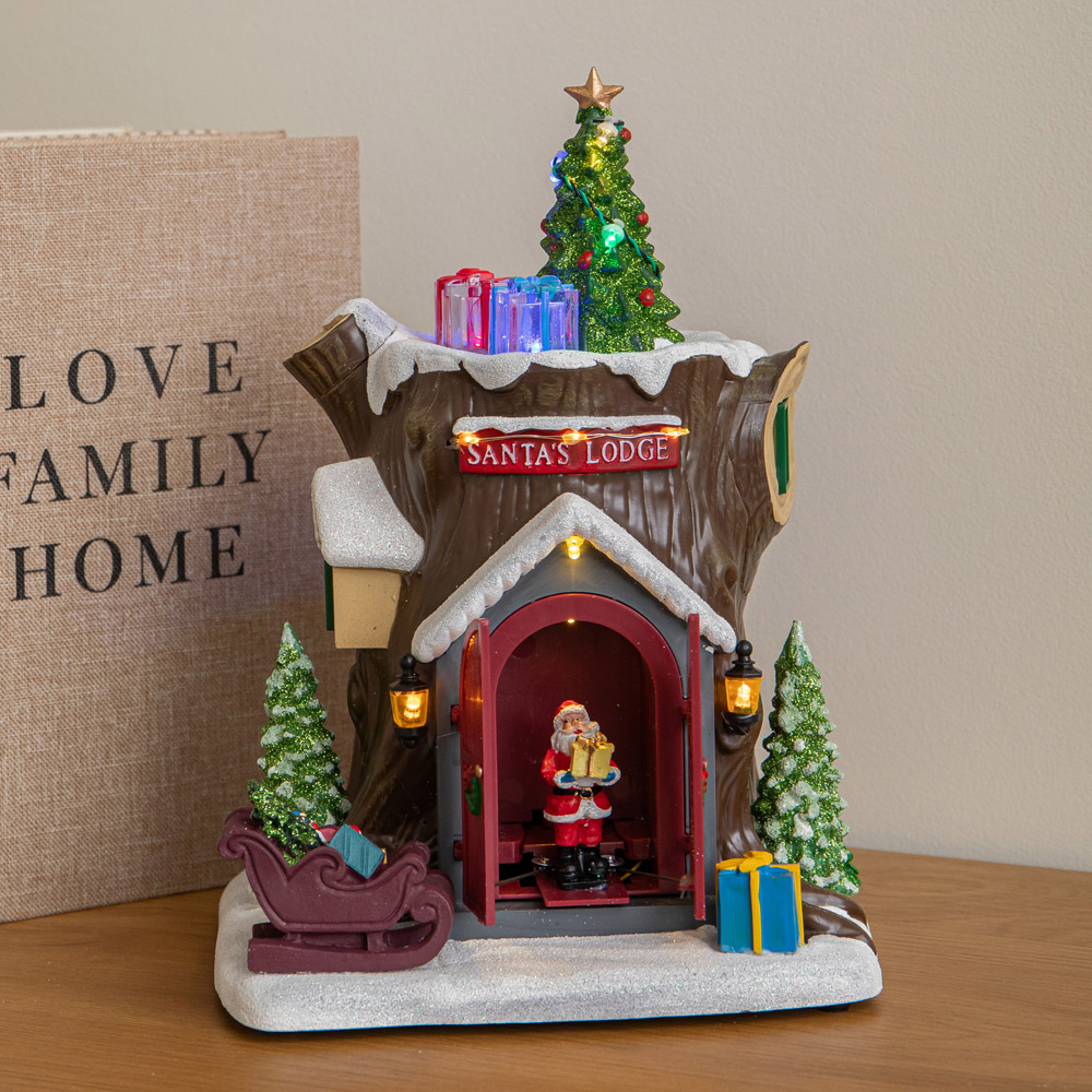 Samuel Alexander 10 Multicolour LED Light-Up Santas Lodge Christmas Village Scene 25cm Image 3