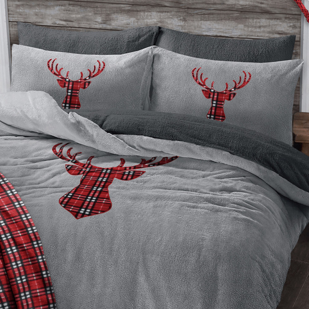 Velosso Double Silver Stag Head Teddy Fleece Duvet Set Image 3