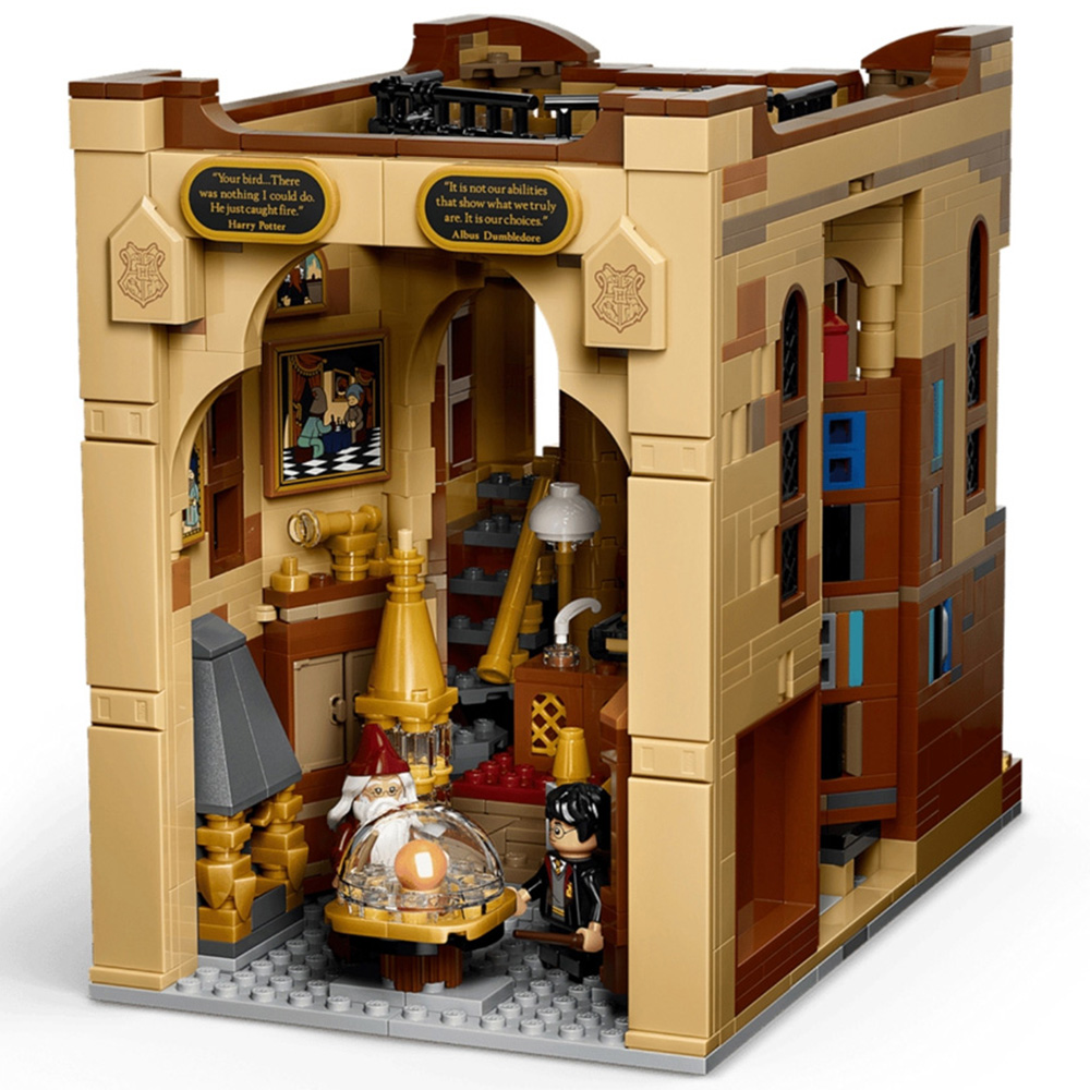LEGO Harry Potter 76478 Book Nook Dumbledore's Office Set 1182-Piece Image 4
