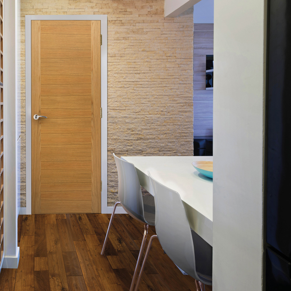 JB Kind Ostria Contemporary Oak Internal Door 1981 x 610mm Image 2