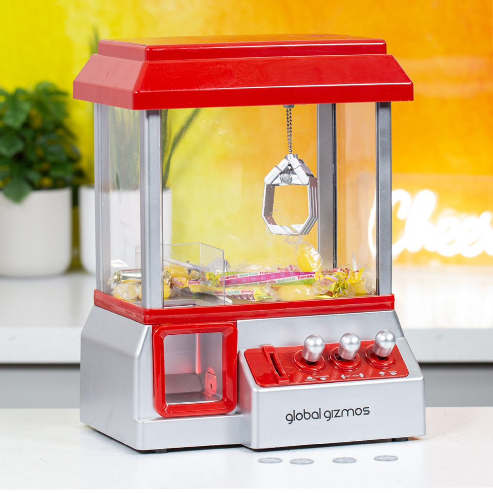 Global Gizmos Red and White Large Candy Grabber Machine Image 2