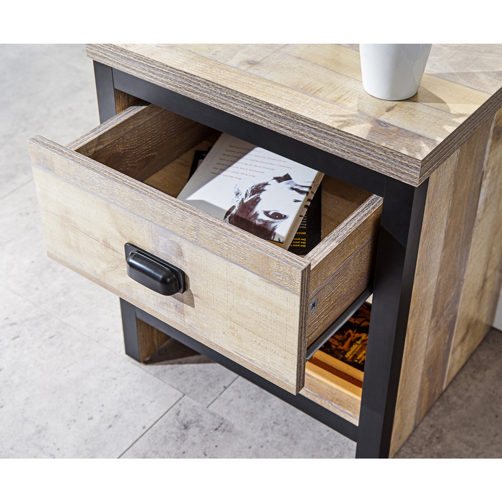 GFW Boston Single Drawer Oak Lamp Table Image 5