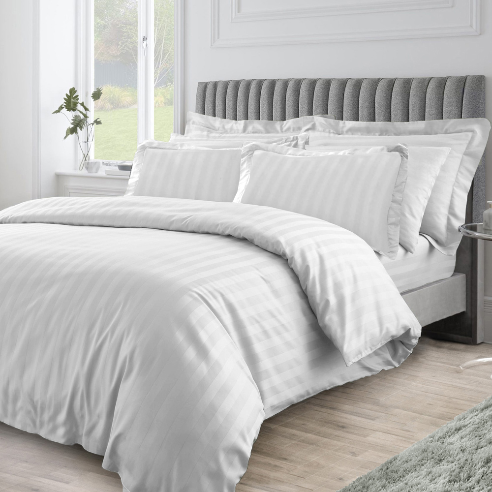 Velosso Hilton Single White Stripe Duvet Set Image