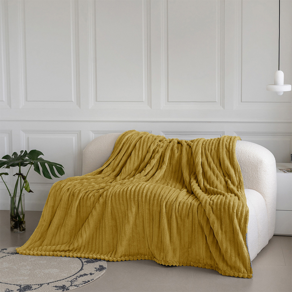 Velosso Bellissima Ochre Plush Throw 150 x 200cm Image 2