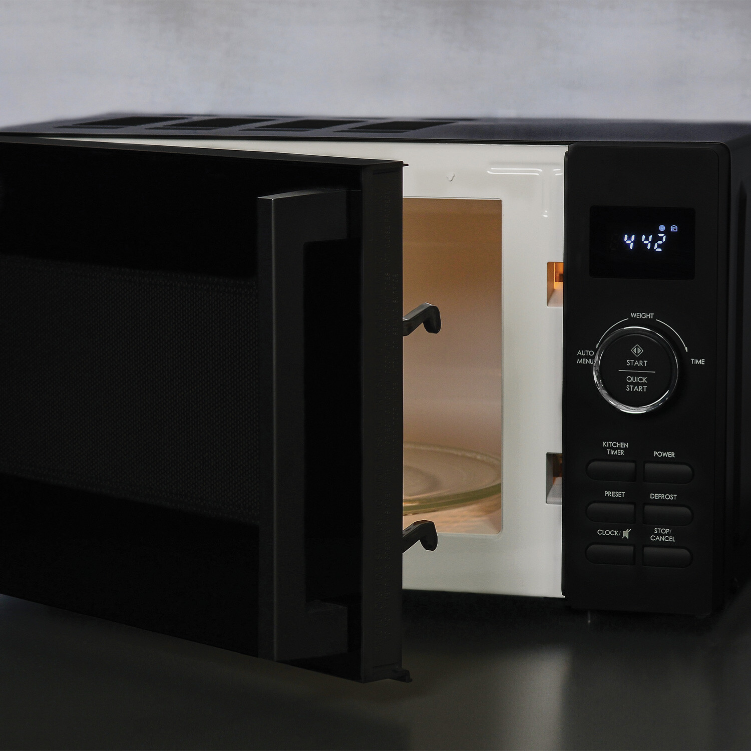 Matte Black 20L Microwave 800W Image 4