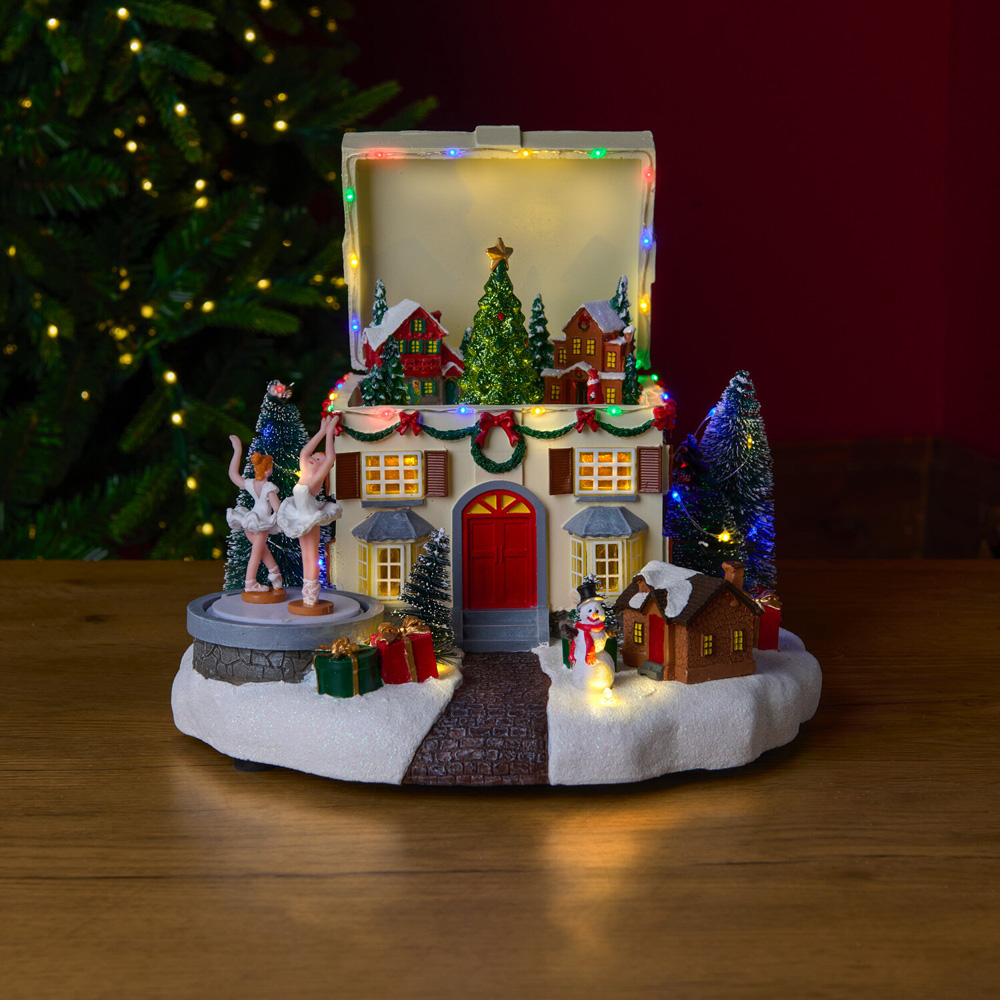 Christmas Present Model Village Image 2