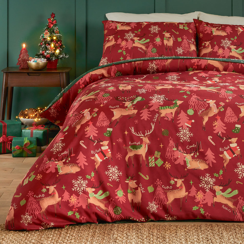 Duvet Day Super King Size Red Sleigh Team Christmas Reversible Duvet Cover Set Image 2