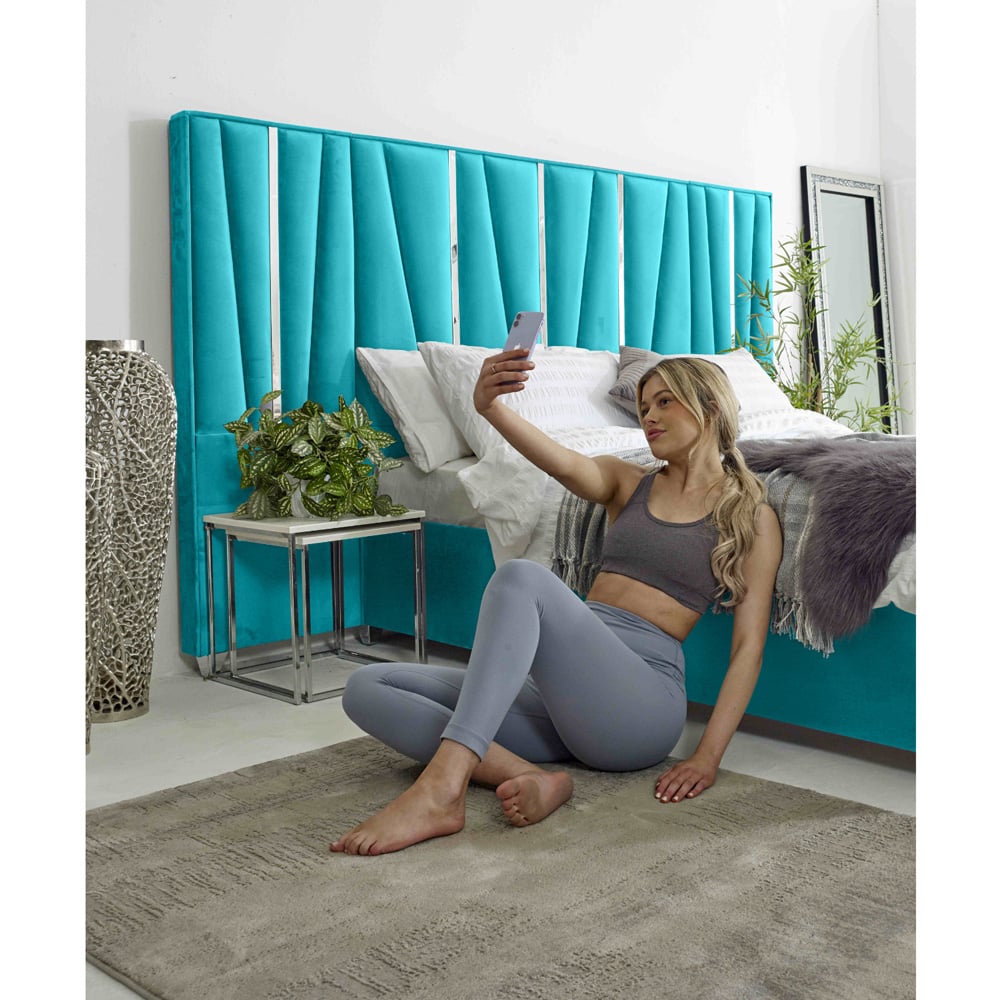 Eleganza Mila Super King Size Teal Plush Velvet Bed Frame with Lined Headboard Image 4