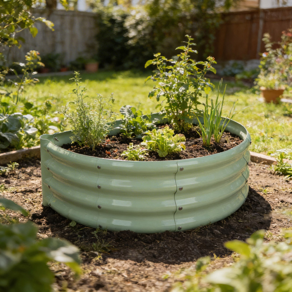 Harbour Housewares Green Semicircle Galvanised Steel Raised Garden Bed 90 x 45cm 2 Pack Image 4