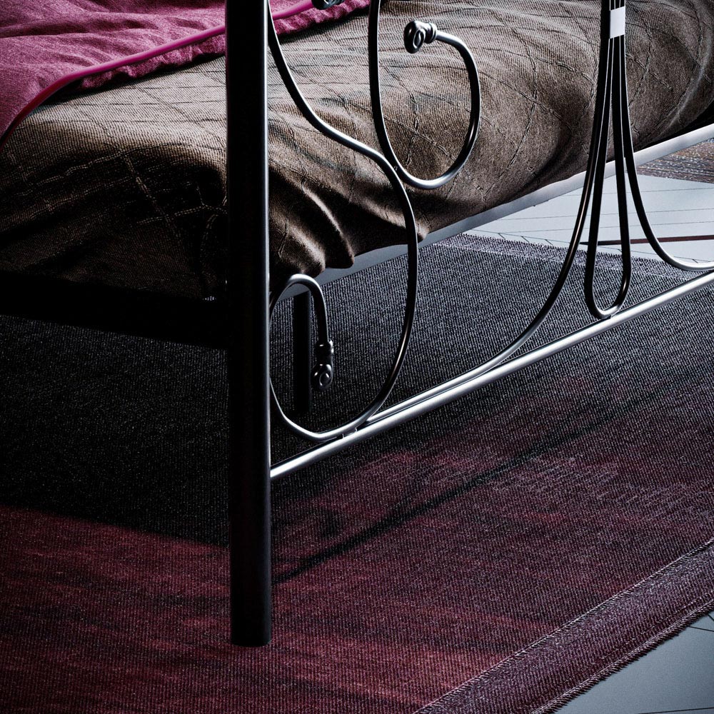 Vida Designs Barcelona Double Black Metal Bed Frame Image 4