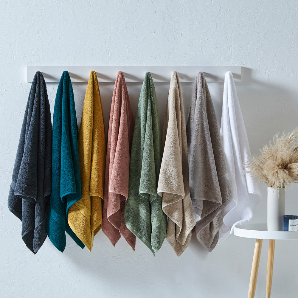 Yard Loft Combed Cotton Blush Towel Bundle with Bath Sheets Set of 6 Image 6