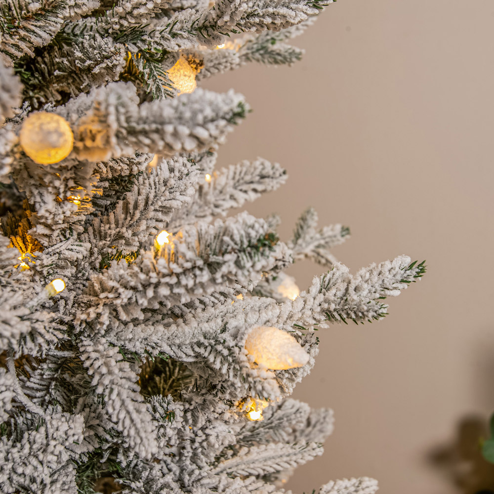 The Christmas Centre Pre-Lit Highgrove Artificial Xmas Tree 6.5ft Image 3