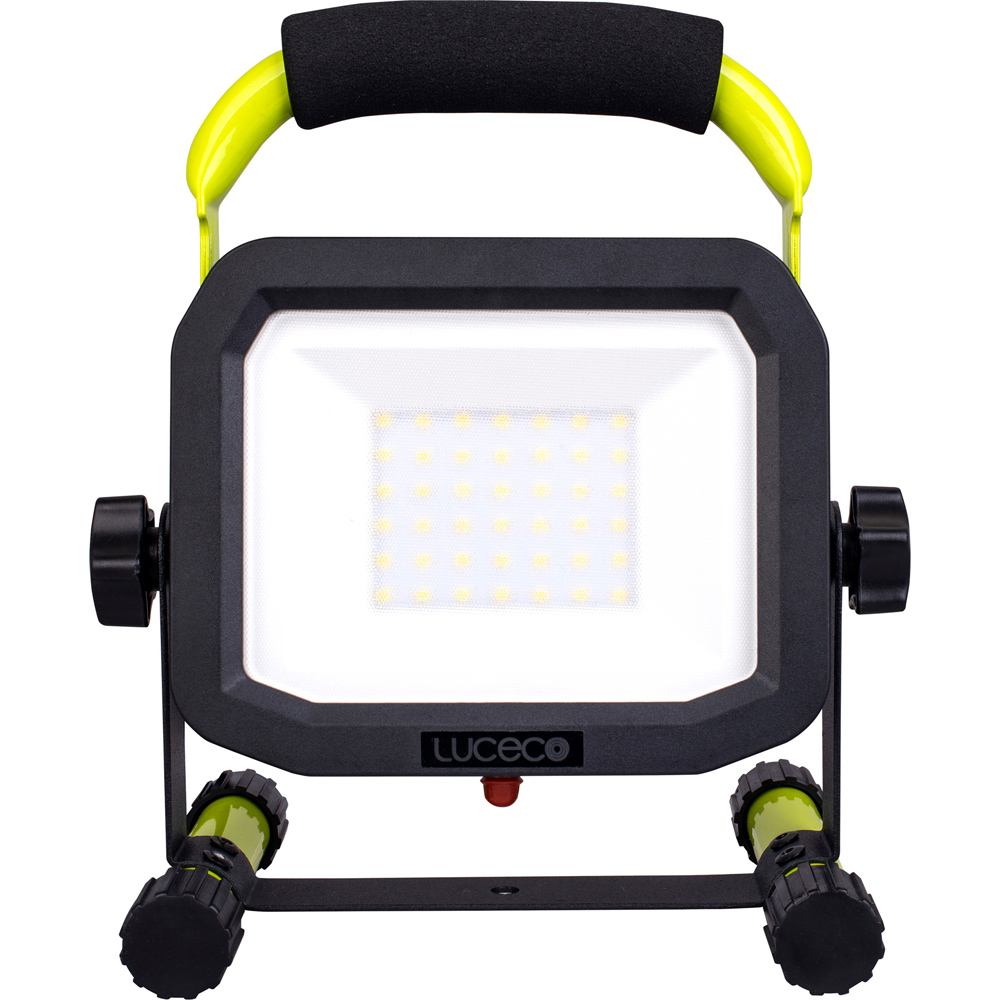 Luceco Castra 3300 Lumens 30W Work Light Image 2