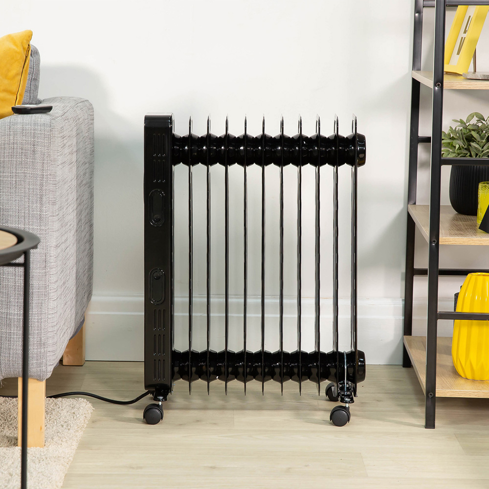 Zanussi Black 11-Fin Digital Touch Control Oil Filled Radiator 2300W Image 8