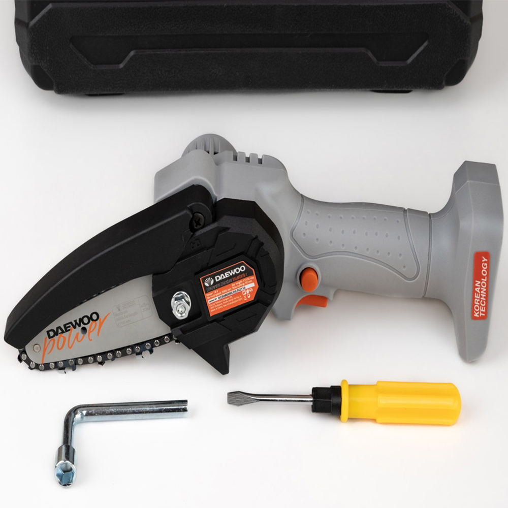 Daewoo U-Force 18V Cordless Handheld Mini Chainsaw with 1 x 2.0Ah Battery Charger 10cm Image 2