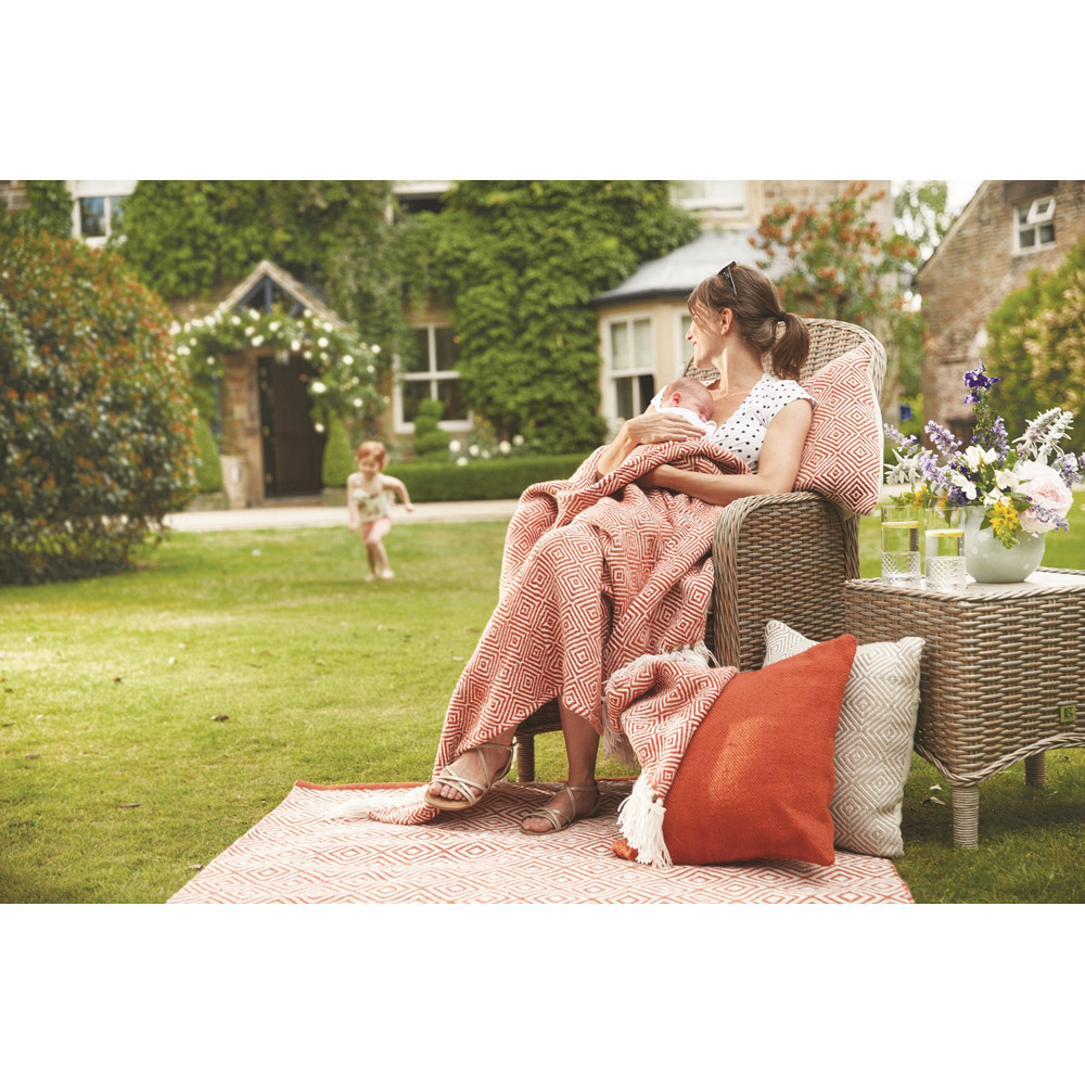 Hug Rug Rust Diamond Woven Rug 160 x 230cm Image 3