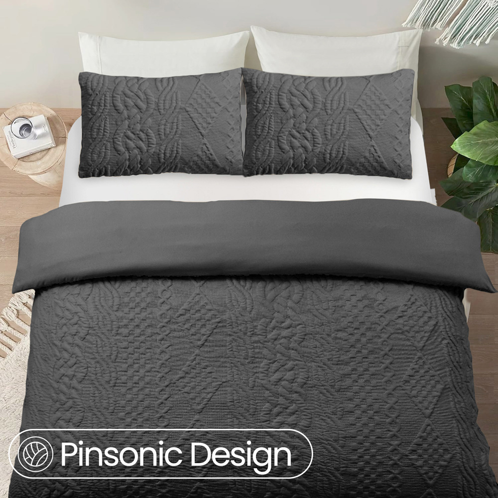 Velosso King Size Charcoal Quilted Knit Duvet Set Image 2