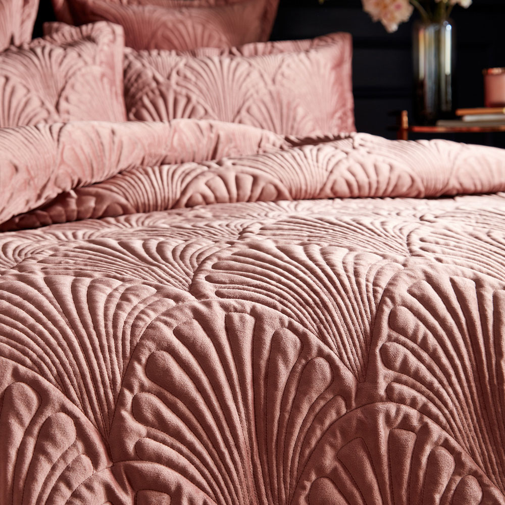 Paoletti Palmeria Super King Blush Duvet Set Image 2