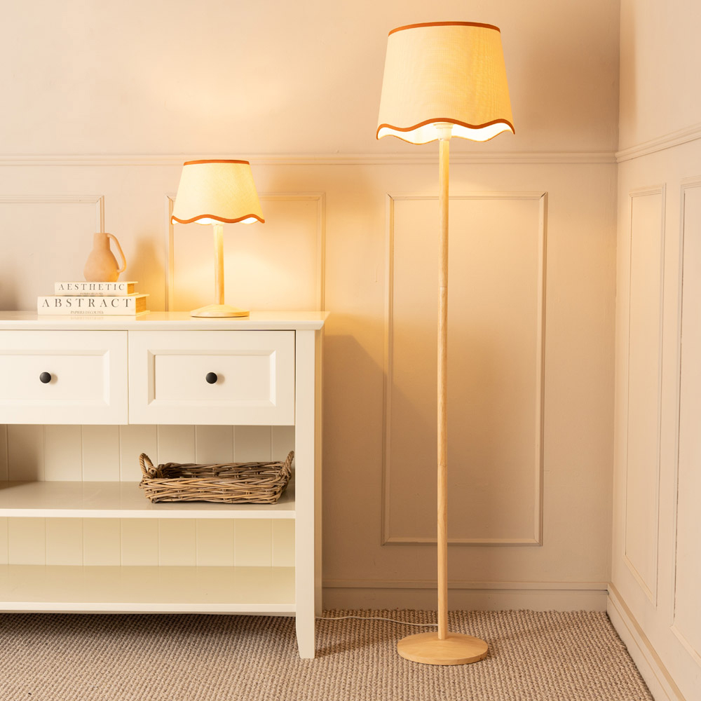 ValueLights Triston Scallop Rust Edge Shade Natural Light Wood Stem LED Table Lamp Image 3