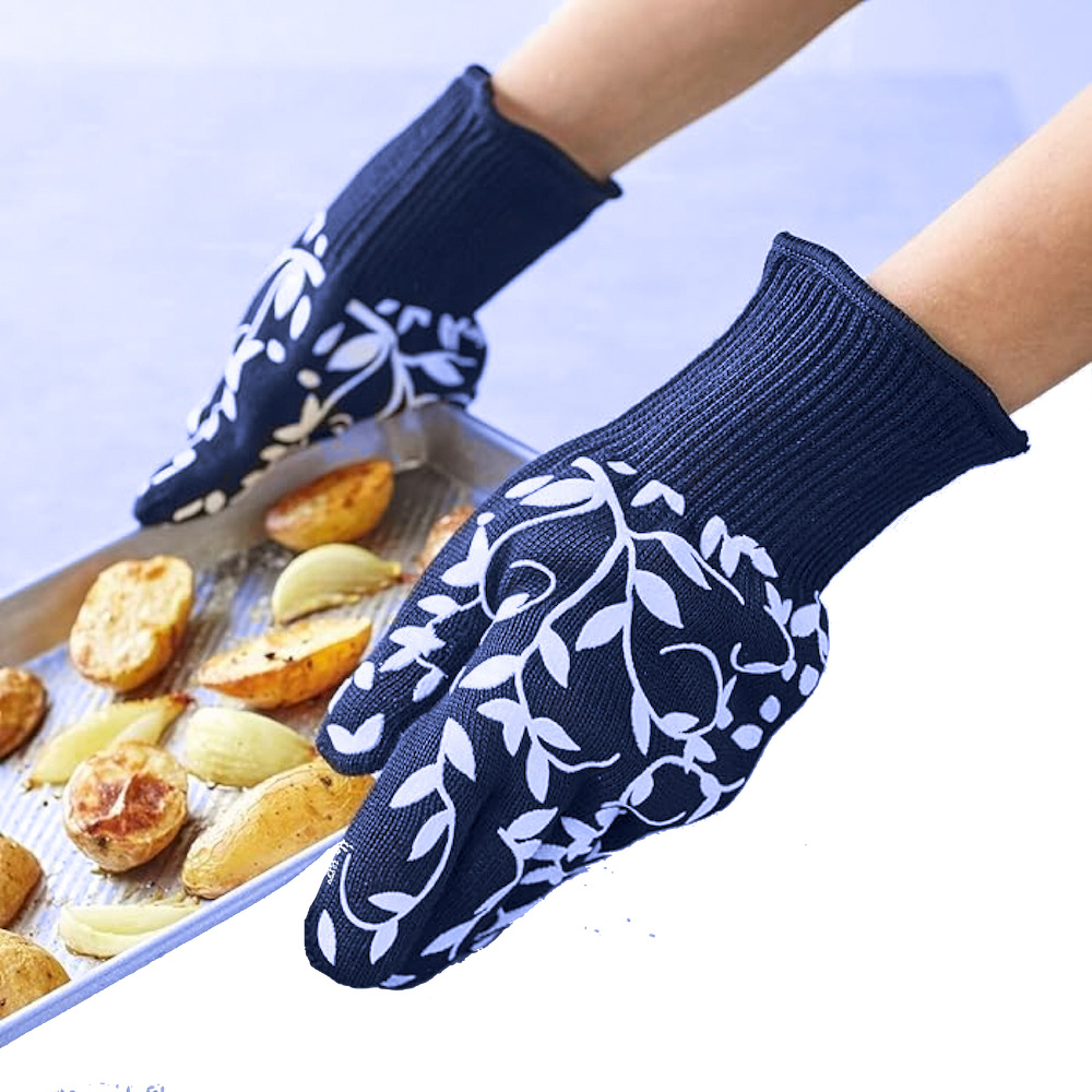 Avilo Floral Vine Oven Gloves Image 2