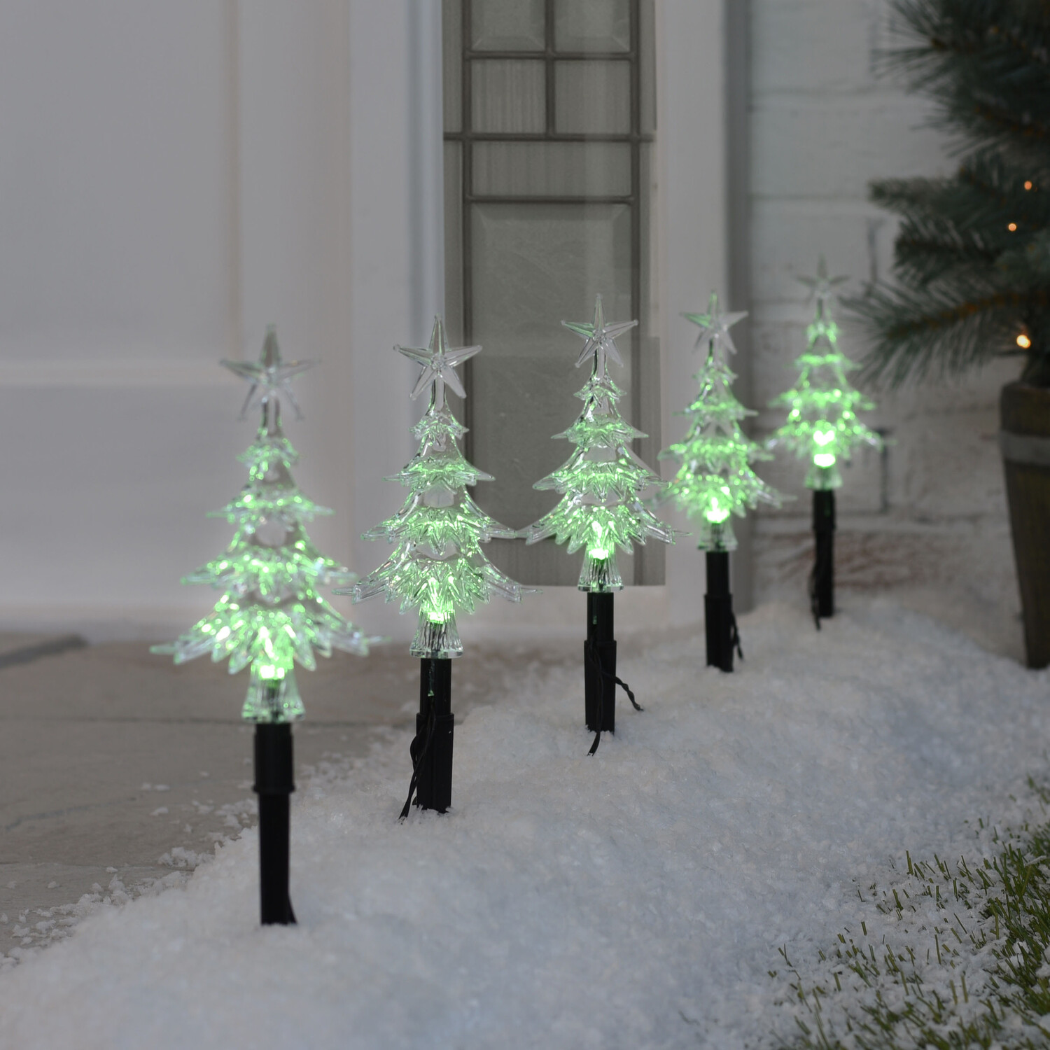 Green Christmas Tree Stake Lights Image 1